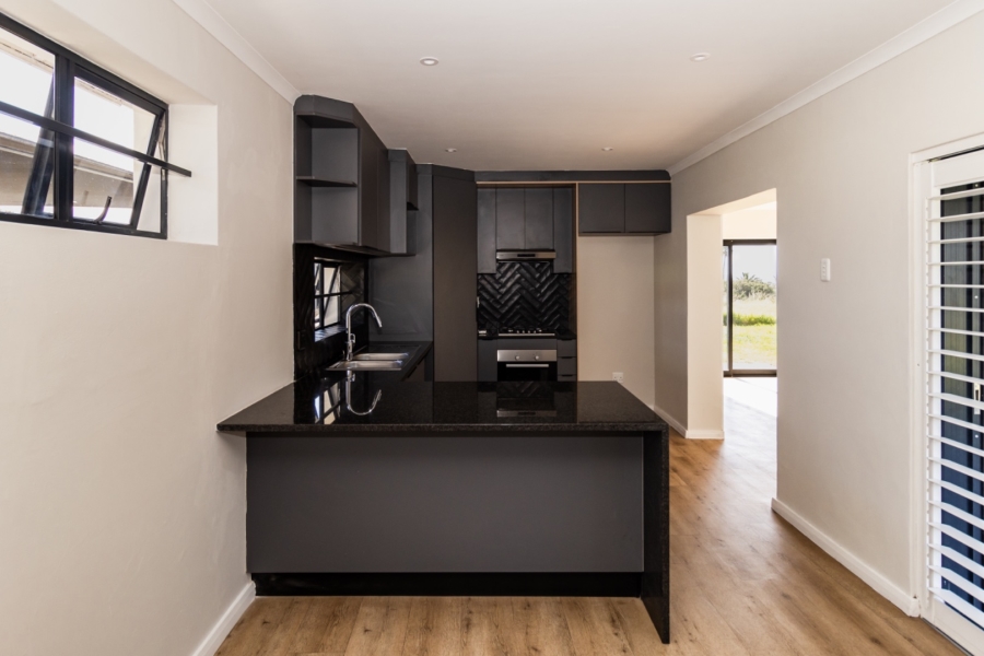 1 Bedroom Property for Sale in Charlo Eastern Cape